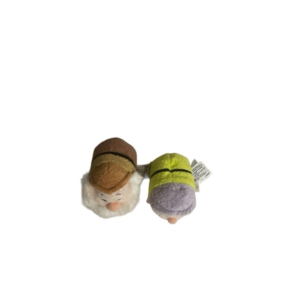 Disney Snow White Dopey Sneezy Tsum Tsum Set Seven Dwarfs Mini Plush Stuffed Toy - Picture 3 of 12